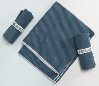 BIODERMA GIFT BATH TOWEL